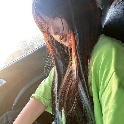 脸庞海报